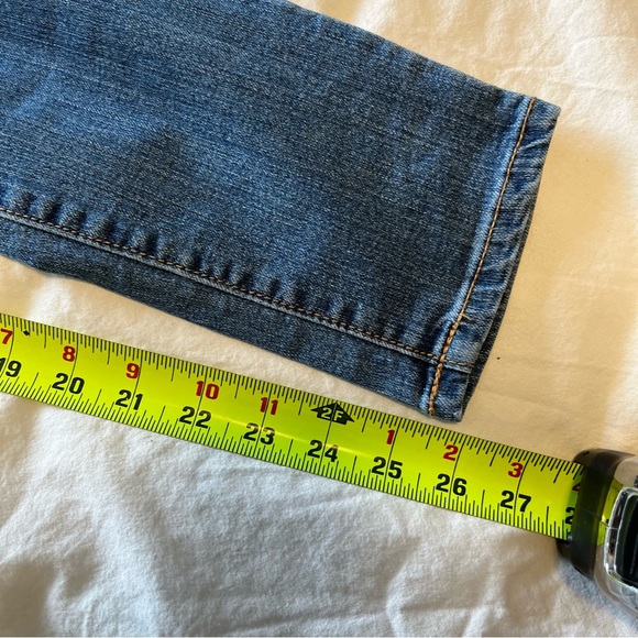 Old navy skinny jeans - Picture 4 of 7